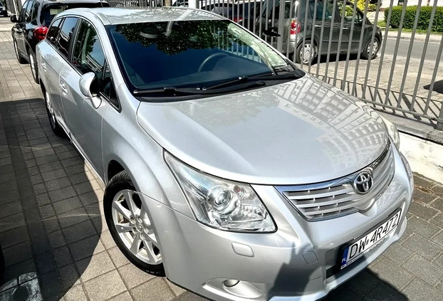 Toyota Avensis cena 25999 przebieg: 172200, rok produkcji 2010 z Wrocław małe 92